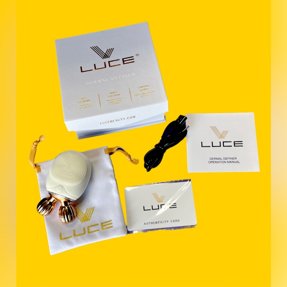 LUCE Beauty Dermal Definer New in box MSRP $120
